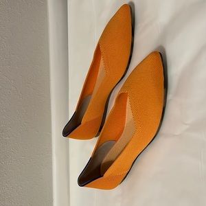 Rothy’s The Point shoes. Color: Tangerine. Size: 10